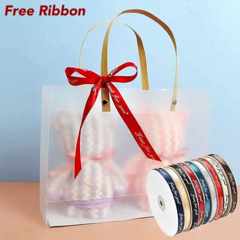 Rikyo 20 PC Clear Gift Bags,Plastic Gift Bags with Handle and Button, Reusable Transparent PVC Gift Wrap Tote Bag for Bridal Party Favor, Baby