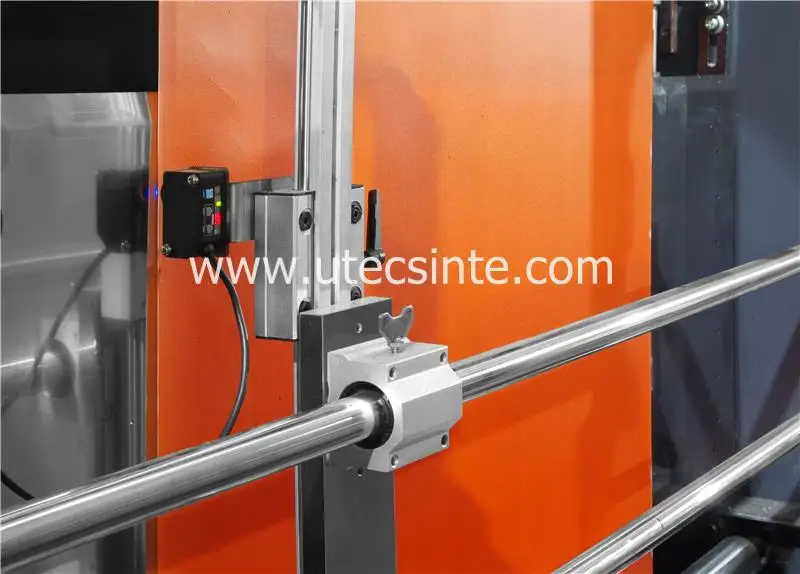 UT1200 Automatic Biodegradable PP Polypropylene Nonwoven Fabric Cloth Roll Box Kraft Paper Bag Hot Foil Stamping Machine
