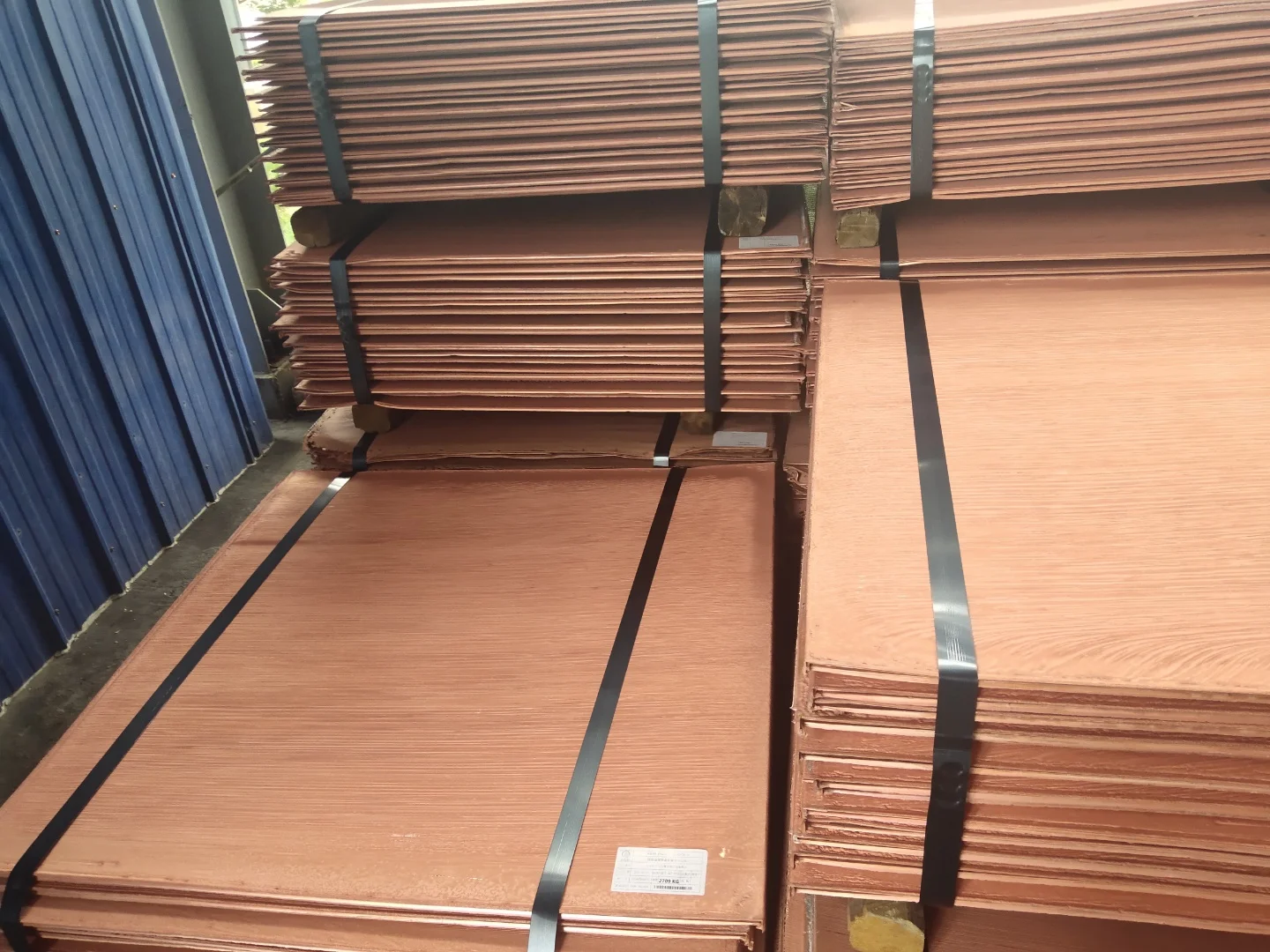 Chinese Factory Highquality Copper Cathode Plate 99.99 Cathode Copper