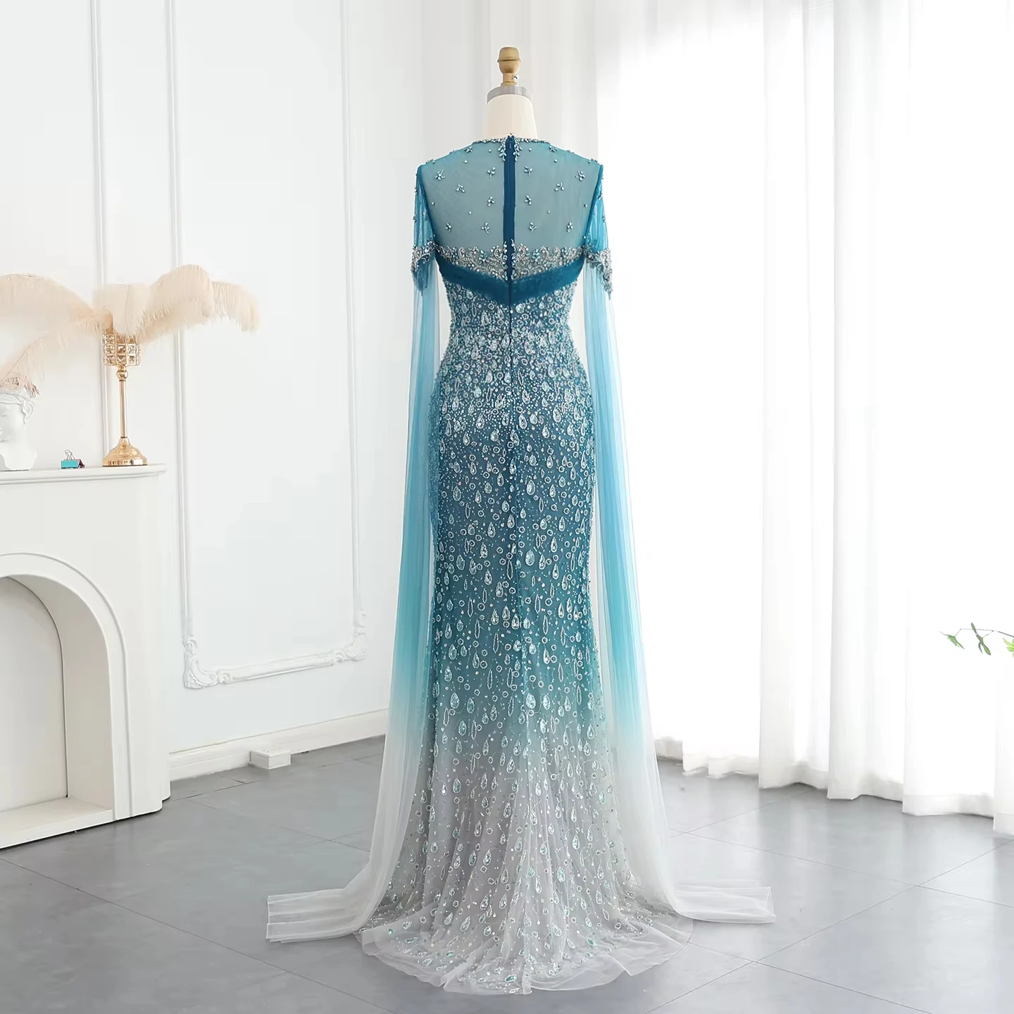 Luxury Ombre Turquoise Crystal Mermaid Dubai Evening Dresses