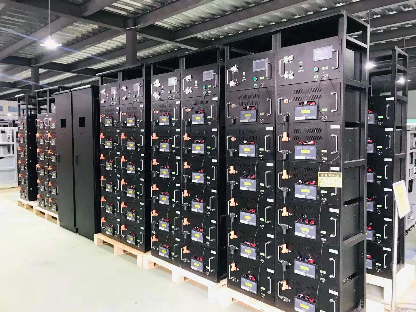 CTS 100kwh 200kwh 300kwh 500kwh BESS solar lifepo4 battery energy storage system for industry solar energy storage