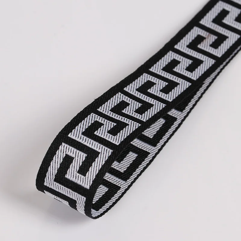 Stock 1.5/2CM Polyester Maze Great Wall Pattern Computer Jacquard Webbing Embroidery Woven Geometric Pattern Webbing Bag Strap