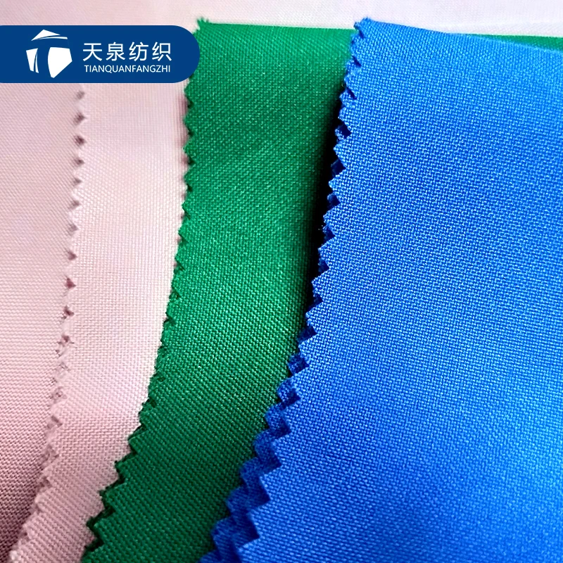 Саржевая и обычная Минималистичная ткань для одежды и рубашек, низкая цена, Юго-Восточная Азия