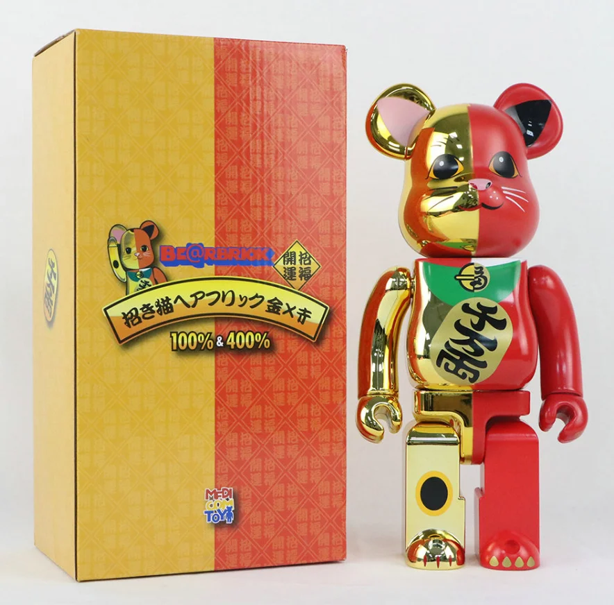 bearbrick lucky cat