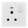 Presa commutata 32A con neon, DP (32A)
