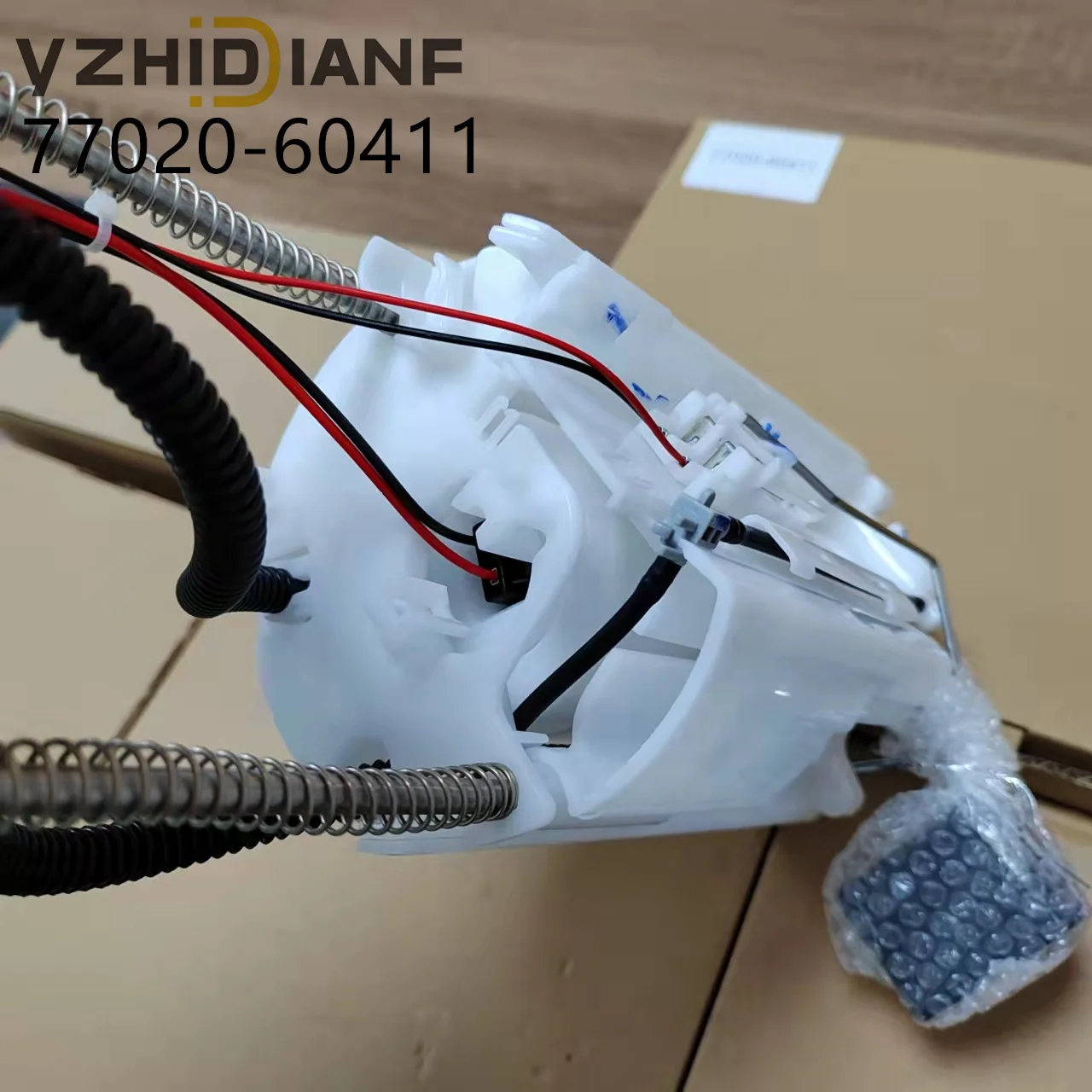 1pc/package Electric 0il pump assembly with bracket 77020-60392 77