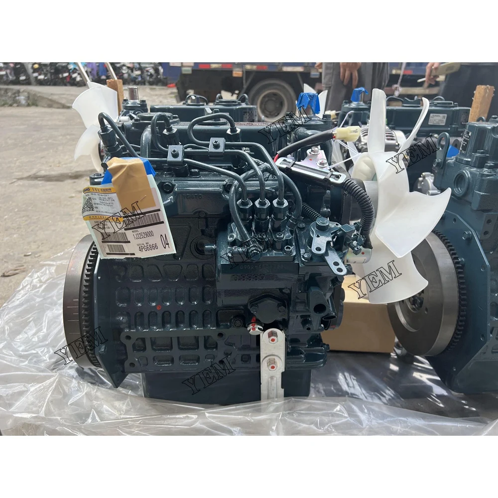 New Engine Assy D902 for Kubota Loader 3