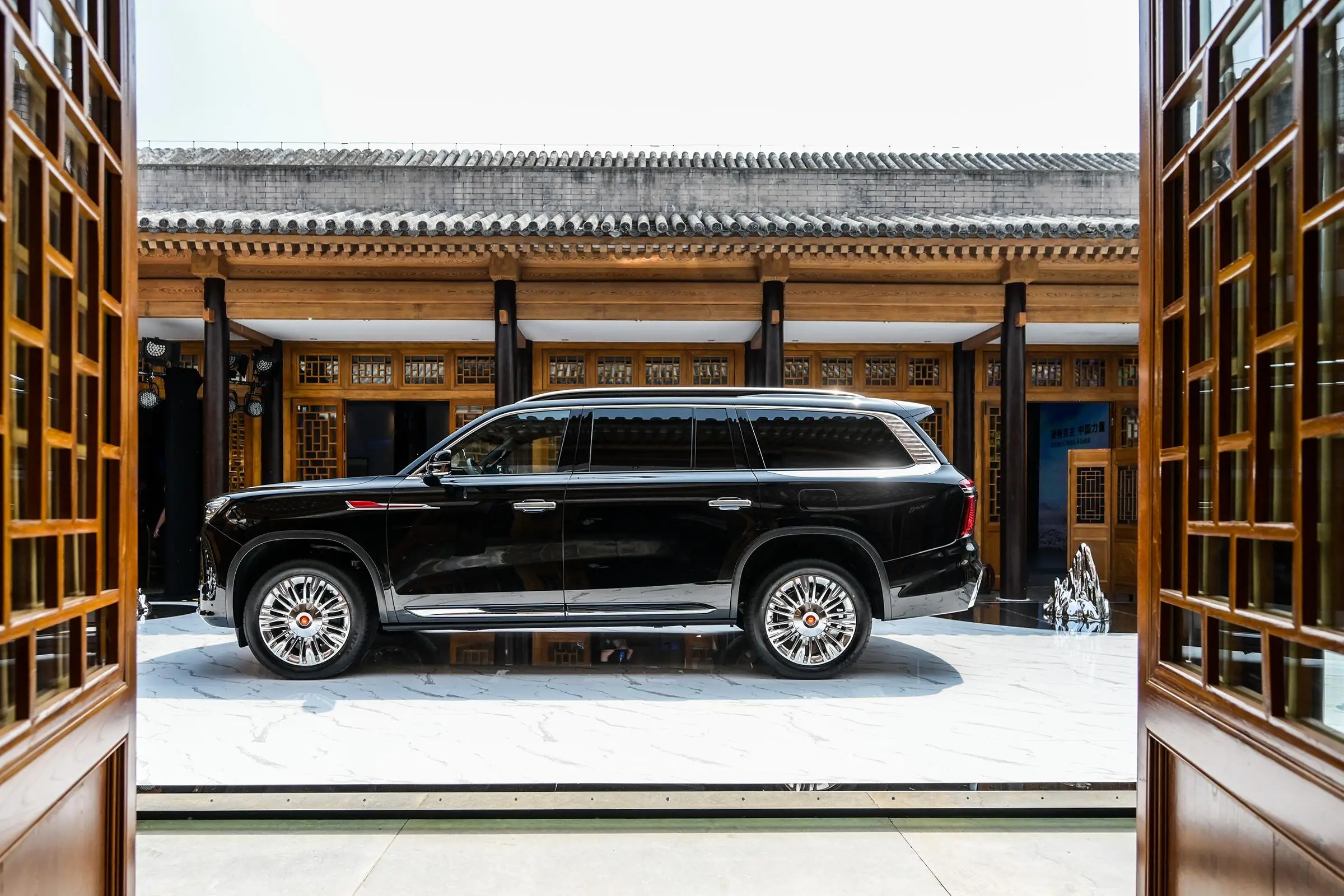 Hongqi Ls7 Chinese Luxury Brands Car 4wd 4.0t 360hp V6 High Performance ...