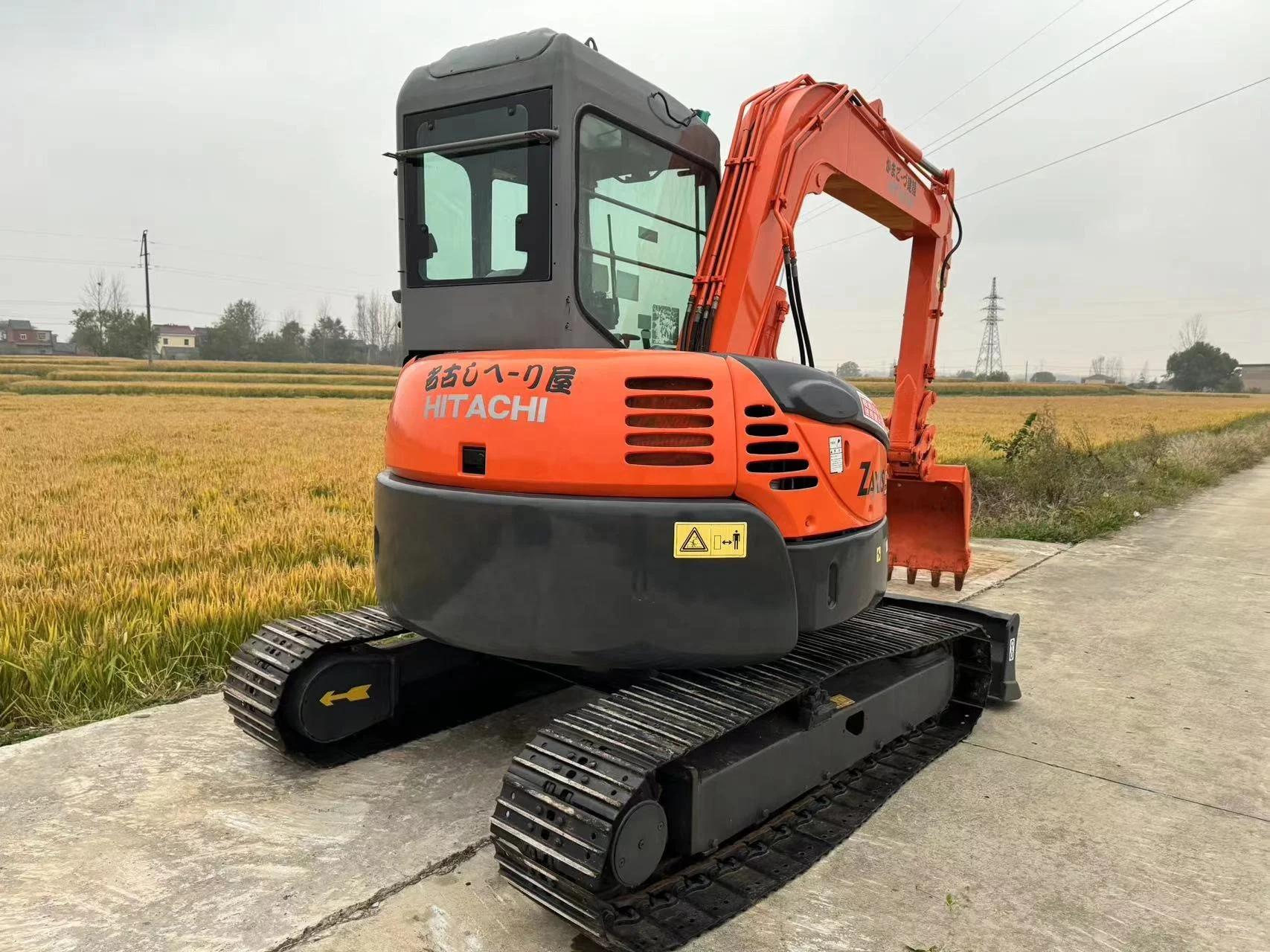 Used Hitachi ZX55UR Crawler Excavator - 2018-2021 Model from Japan