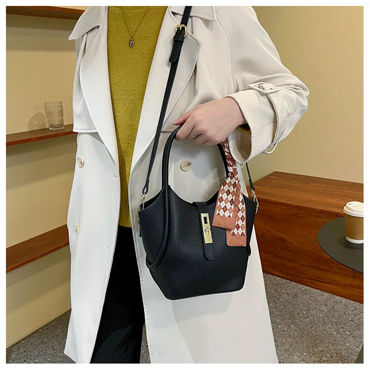 2023 Fashion Luxury Womens Tote Shoulder Bag High Quality Ladies Hand Bags Tote Handbags Shoulder Bags Tote
