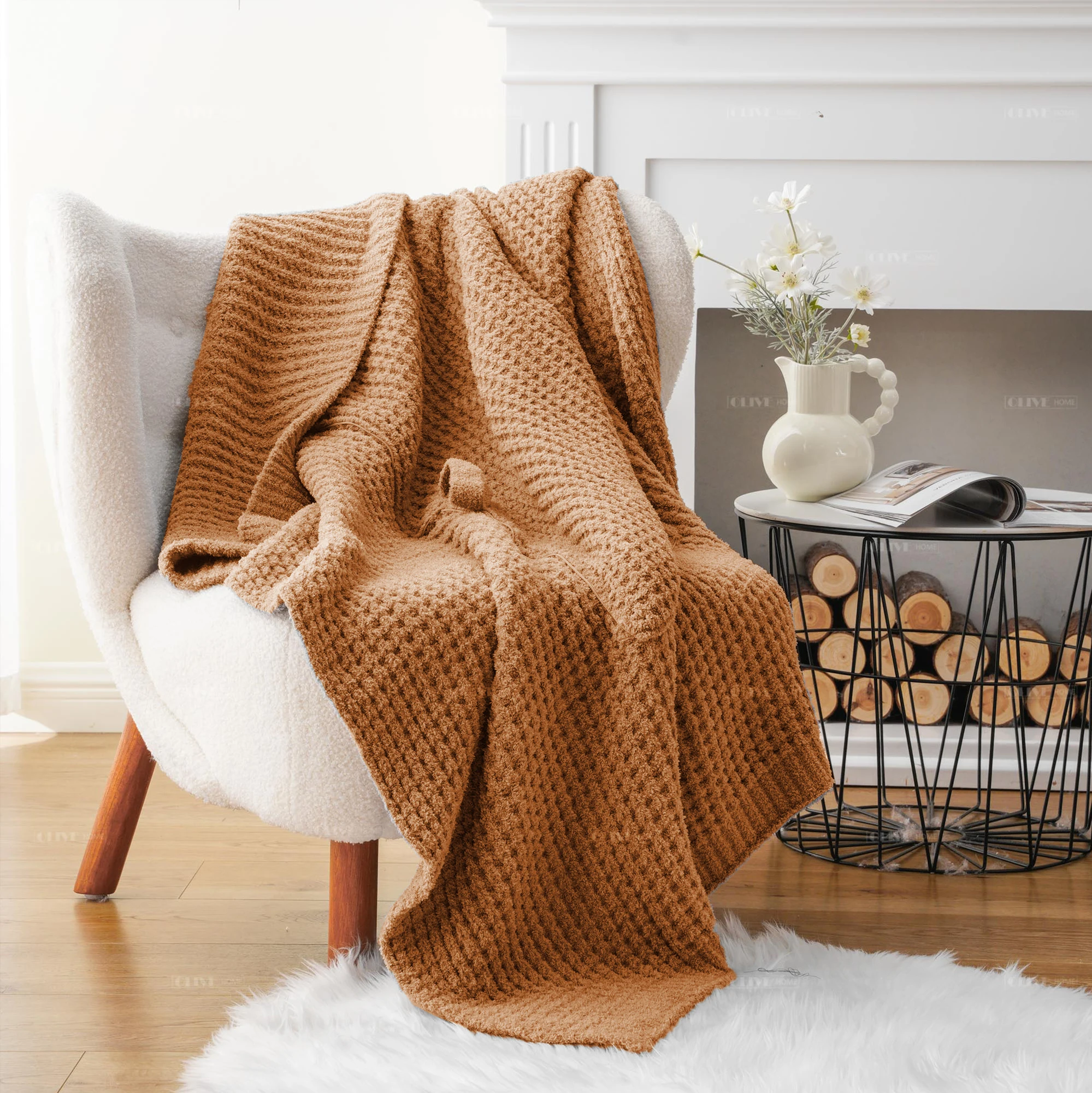 OEKO-Tex Certificated 2-in-1 Pillow Knitted Reversible USA Buttery Blanket Chenille American Flag Feather Yarn Throw Blanket