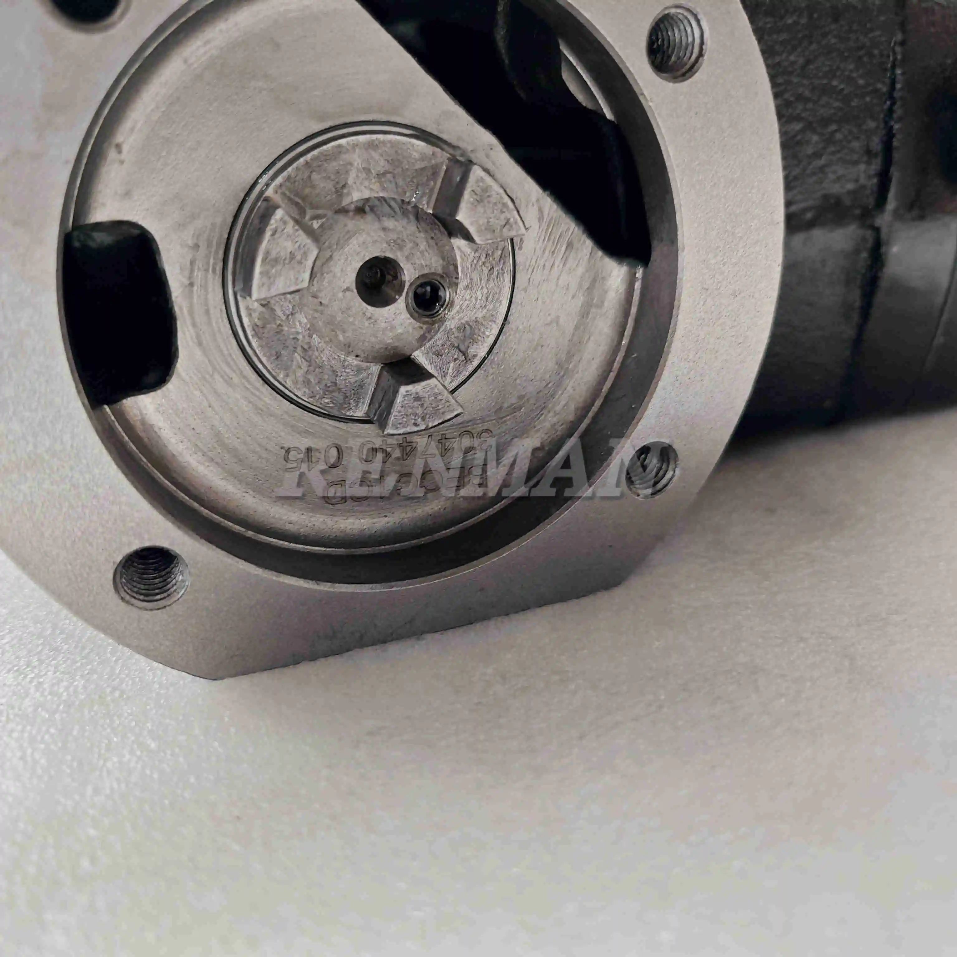 NT855 N14 M11 Cummins Part 13.2CFM Air Compressor 3047440 3035674 