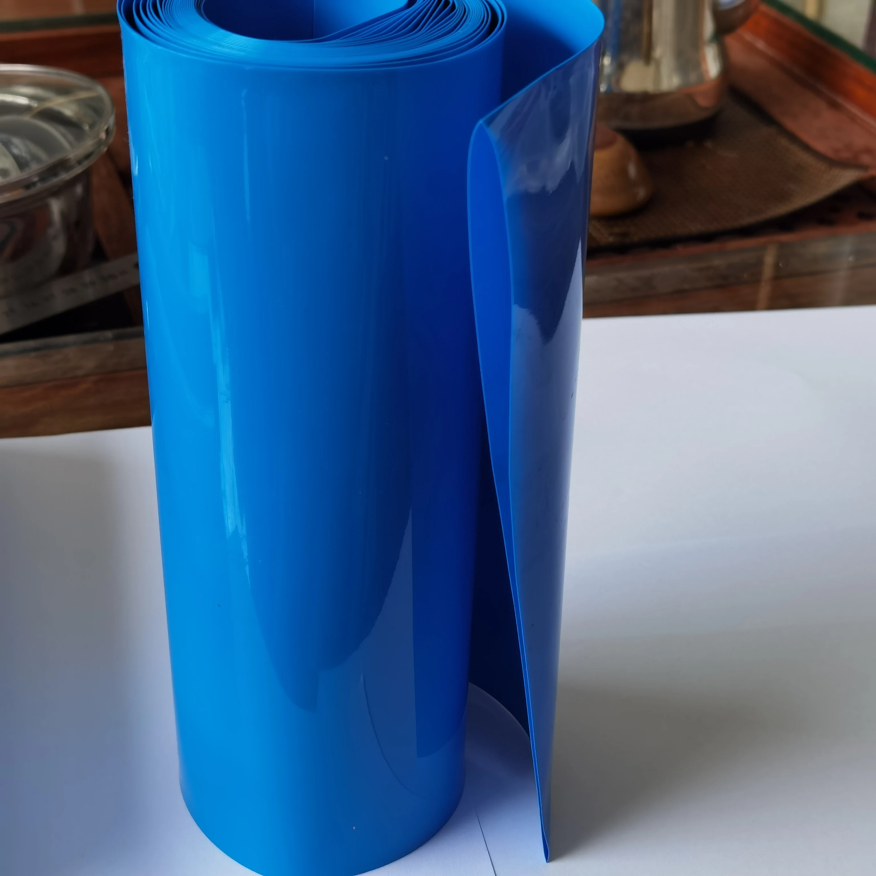 Tube Thermorétractable PVC 110mm Largeur à Plat - 2 Mètres Bleu - Pour Isolation 18650, Câbles - Température Rétrécissement 80°C - 12