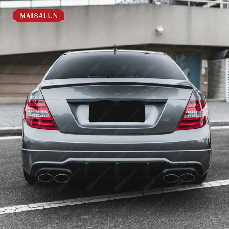High Quality Car Body Kit for Benz C Class W204 Upgrade to C63 Style Bodykit Front Bumper with DRL Rear Bumper and Side Skirts