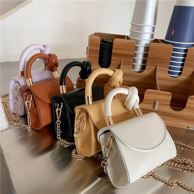 Wholesale New Trendy Small Purses Girls 2022 Popular Handbag Ladies Latest  Famous Chain Hand Bags For Young Woman From m.