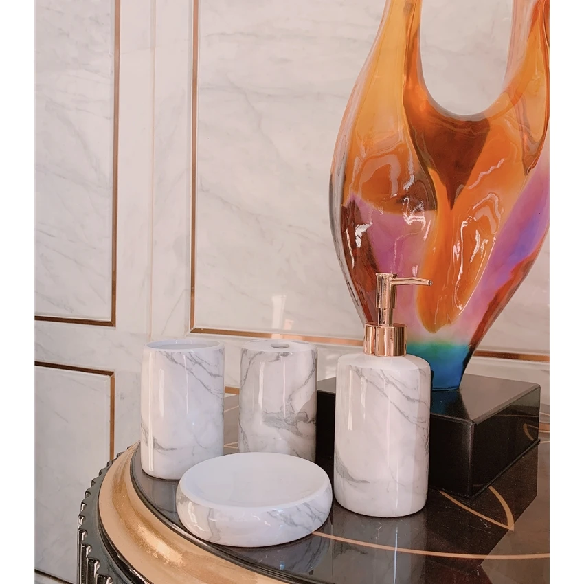 Popular Grid Pattern Design Ceramic Bathroom Accessories Set