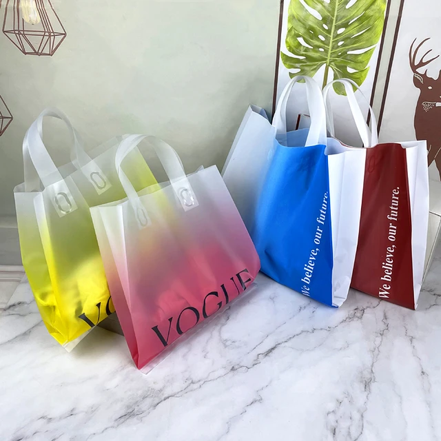 Yiwu Factory Wholesale Frosted Plastic Tote Bag Custom Printed Fashion Thickened Clothing Store Shopping Bag for Packaging