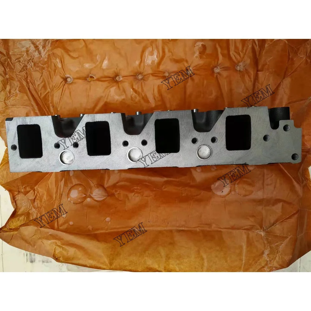 4D95 Cylinder Head for Komatsu Cylinder Head Industrial Engine Parts 4
