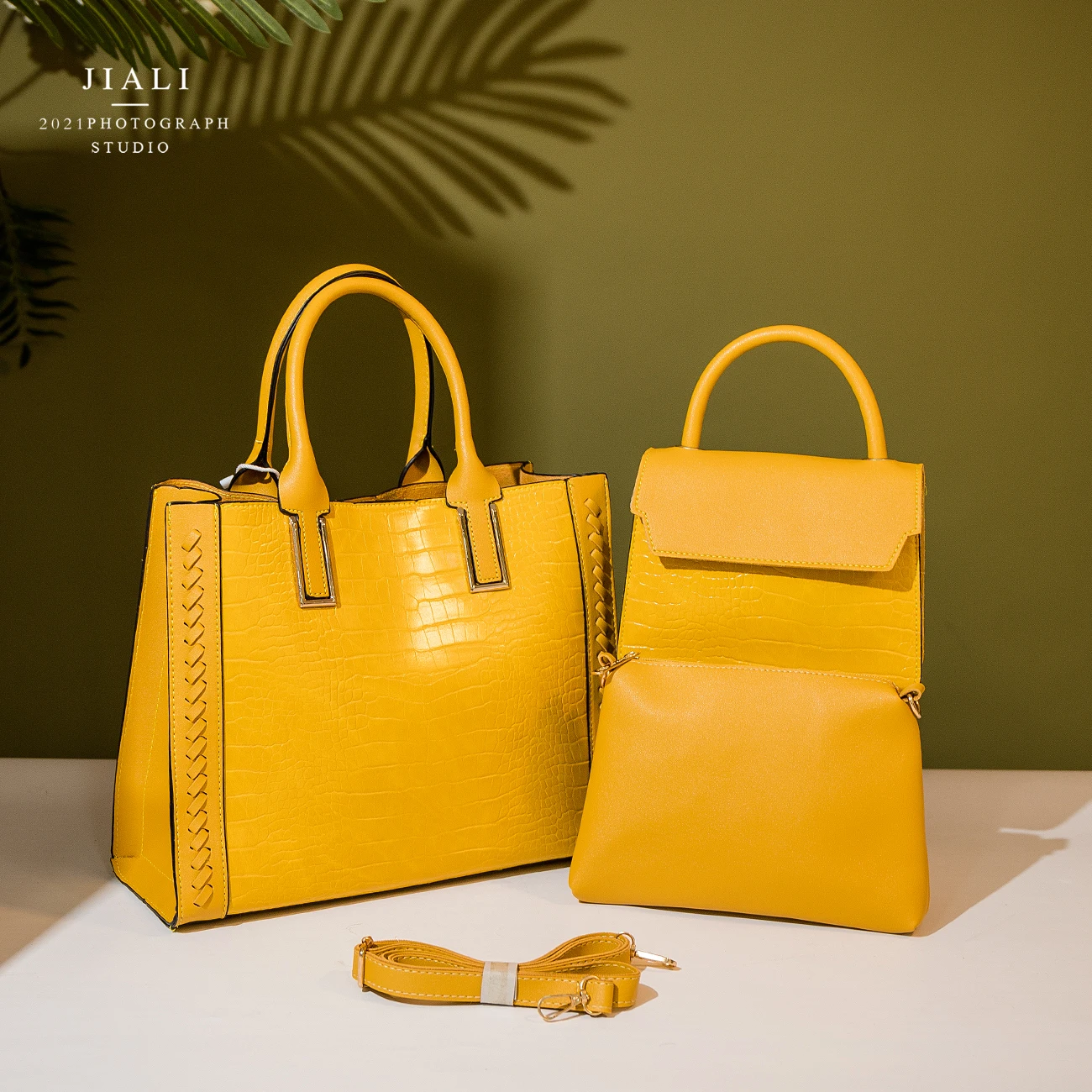 Best-selling Trend Lychee Cross Messenger Mother Bag 4-piece Set