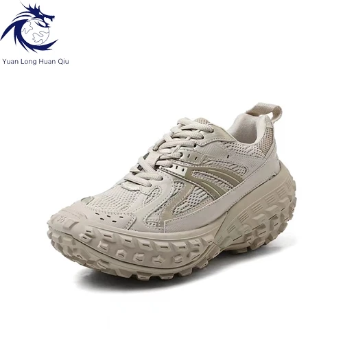 2023 New Women's Luxury Designer Sneakers Casual Bullet Spaceship Chunky Shoes for Men