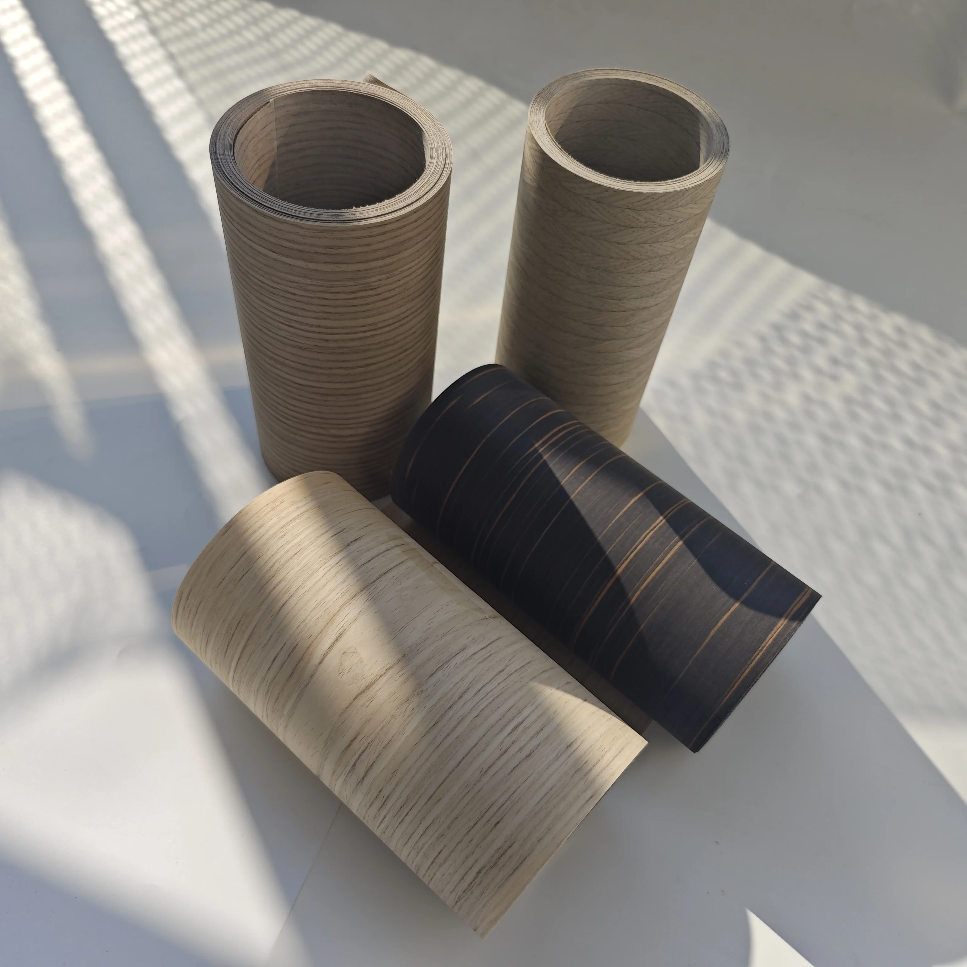 Vunir Preglued Iron-On Hot Melt Adhesive Edgebanding Flexible Wood Tape for Home & Hotel Decorative Wood Veneer Edge Banding supplier