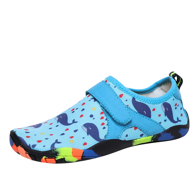kids swimming shoes