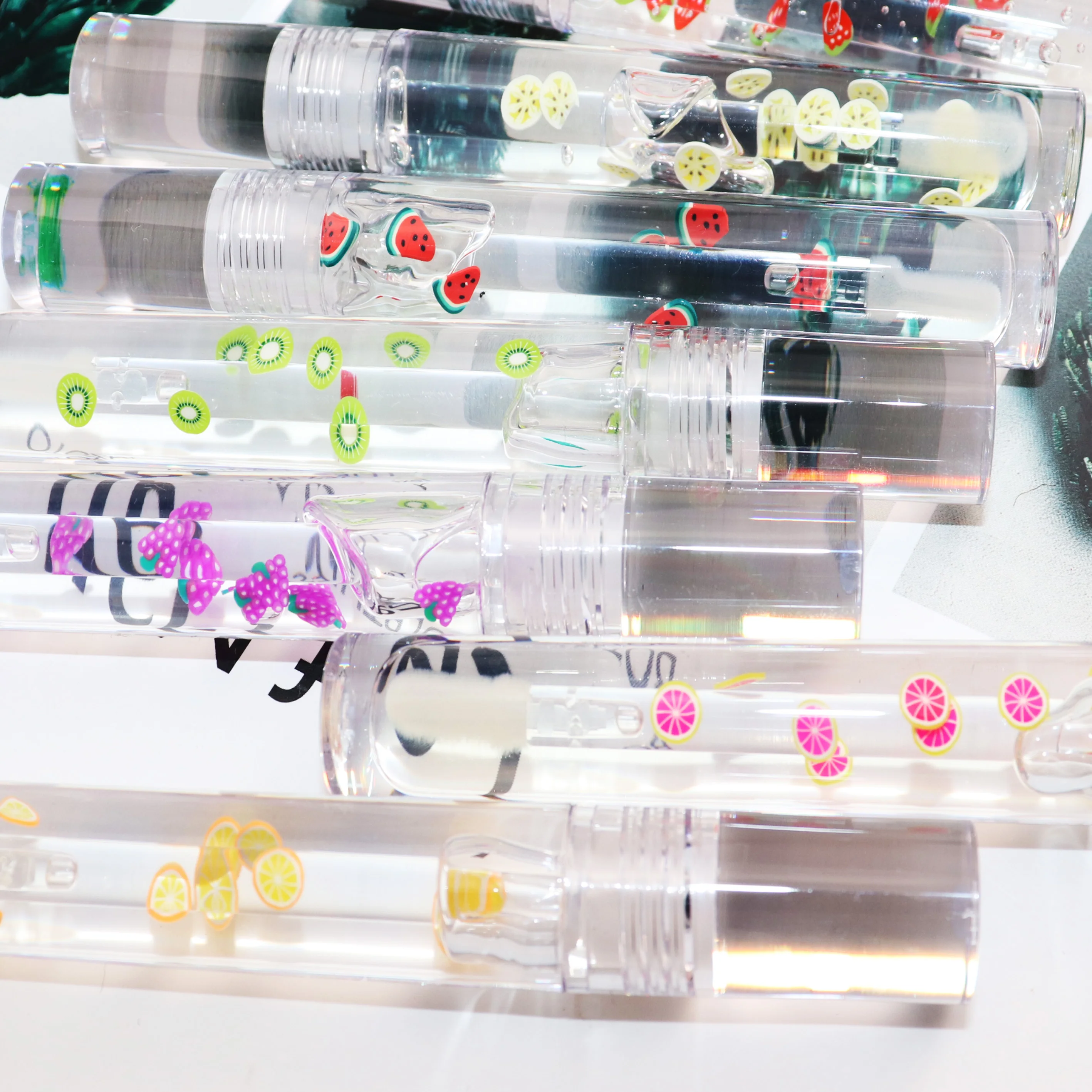 High Quality Custom No Labels Vegan Clear Gel Plumping Lip Gloss Private Label Kids Base Fruit Flavor Lipgloss Makeup Wholesale