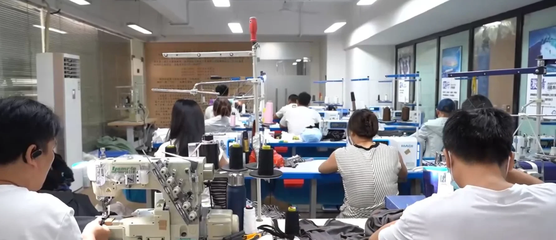 Dongguan Yuemeng Clothing Co., Ltd.