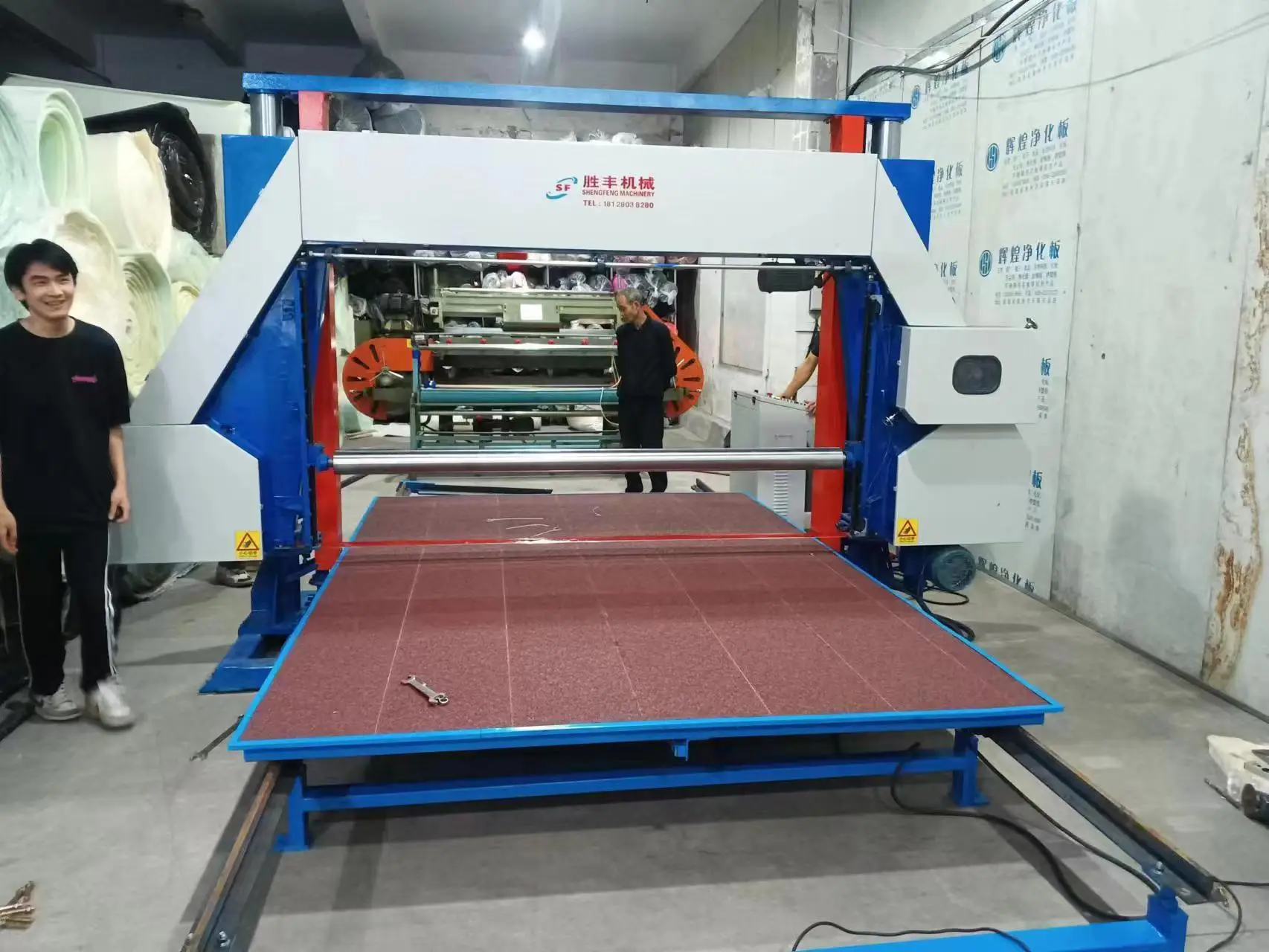 Automatic Horizontal Foam Cutting Machine Plastic Cutting Equipment