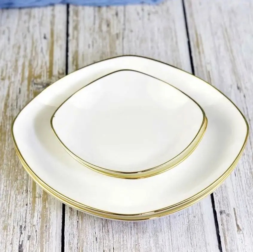 Dinner Set Custom or Standard China Wholesale 32 Pcs Gift Box Dinnerware Sets CLASSIC Party Ceramic Western Food Contact Safe