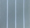 Grigio chiaro e bianco