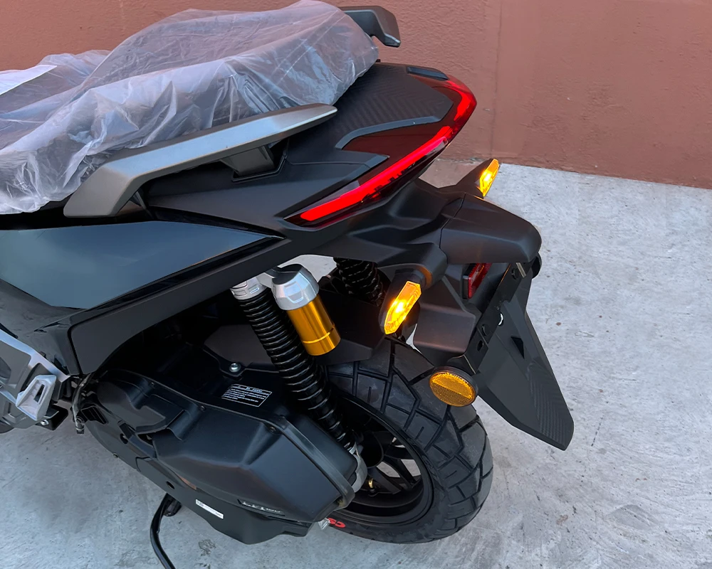 Hot Selling ADV200 EFI 180cc Gas Scooter with ABS Disc Brake, Max Speed ...