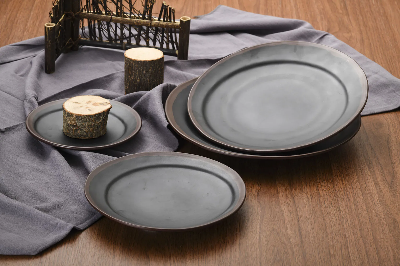 New Design China Manufacturers Custom Print Melaware Melamine Charger Plate