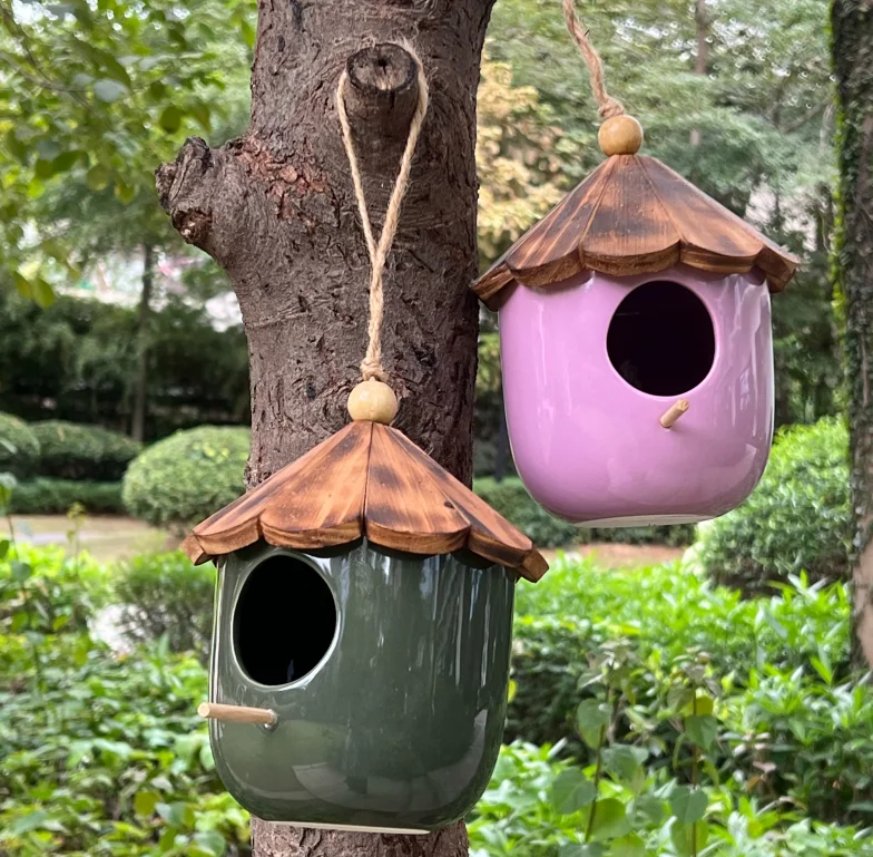 Pretty wood bird house bird house nest wood outdoor pigeons bird house