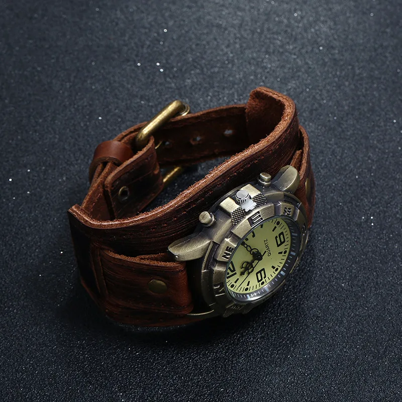 Python Wristband Leather Watch 2007年製　新品 Cross-border Punk Retro Leather Watch Bracelet for Men & Women
