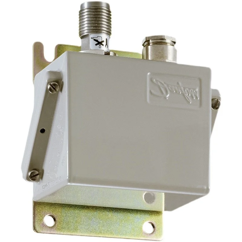 Danfoss Emp 2 Series Pressure Transmitters Sensor Metal Ships G1/2 A