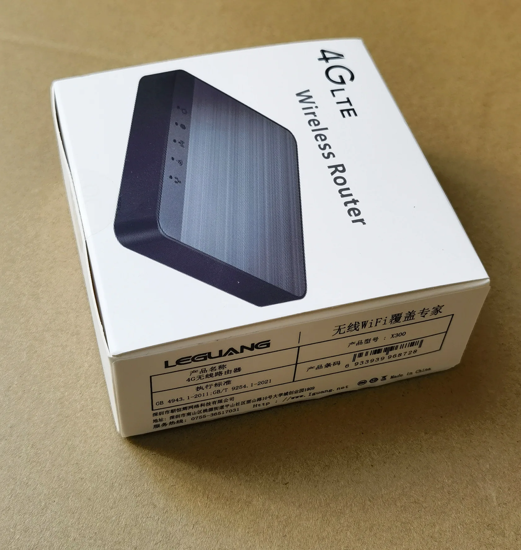 High-Speed 4G Wireless Router 300Mbps LTE Model with Sim Card Features SNMP and QoS Functions