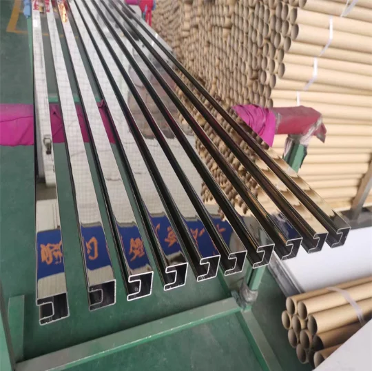 High Quality 304 Stainless Steel Special-Shaped Channel Rectangular Oval Pipes Quality Metal Products