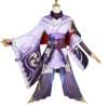 traje morado
