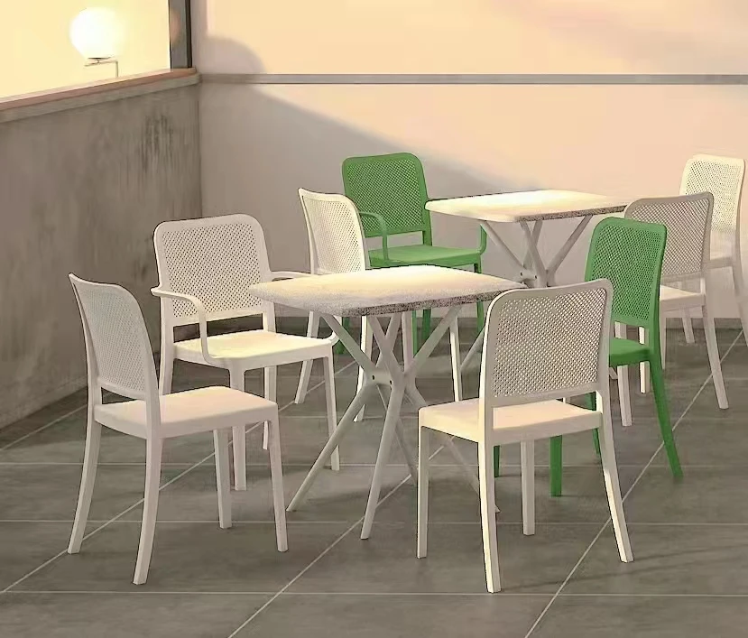 China Wholesale Commercial Use Wedding Stackable Pp Plastic Outdoor