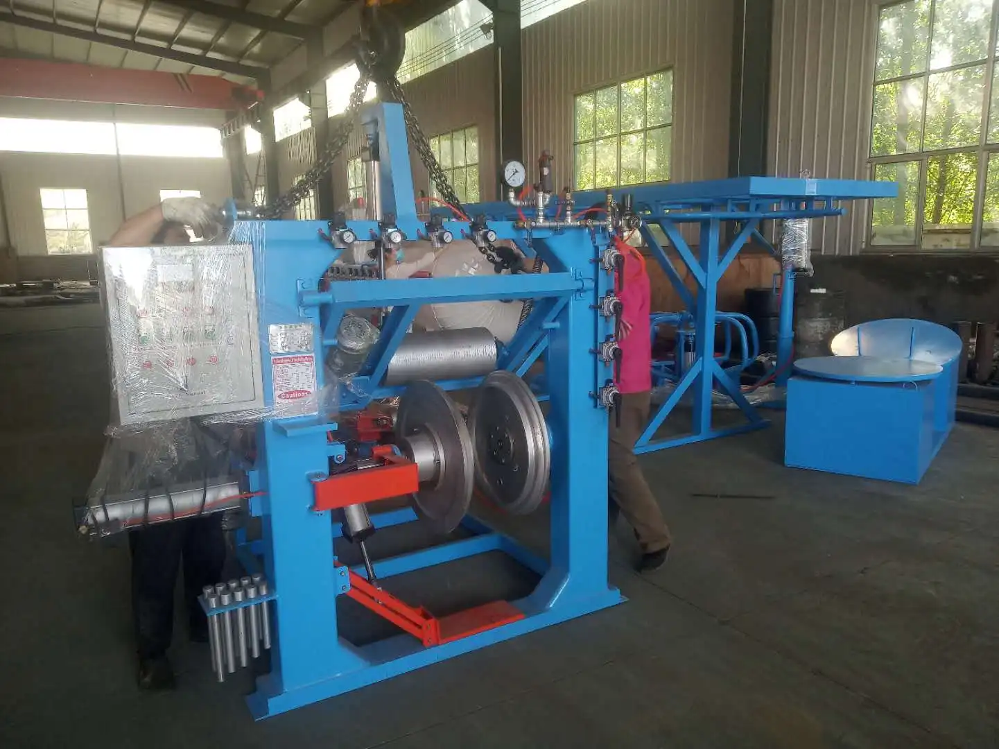 tyre retreading machine 01