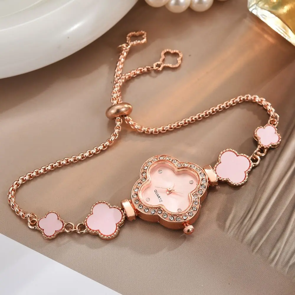 Four Leaf Clover Quartz Watch Temperament Light Luxury Diamond Inlaid Women's Watch Niche Flower Shaped Bracelet Women's Watch