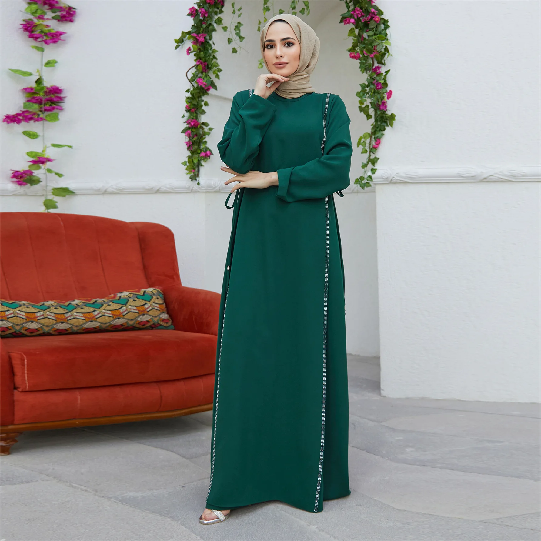 Middle East Muslim Women Solid Color Long Dress Islamic Ladies Modest Abaya  Dress With Rhinestones
