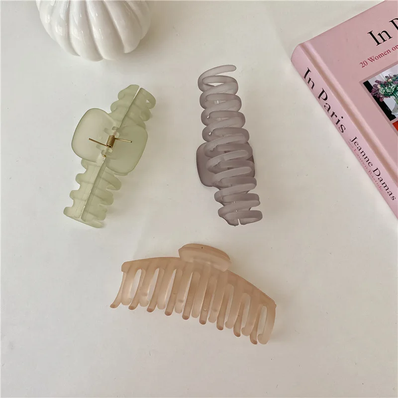 High Quality Solid Color Transparent Matte Big Hair Clips For Women