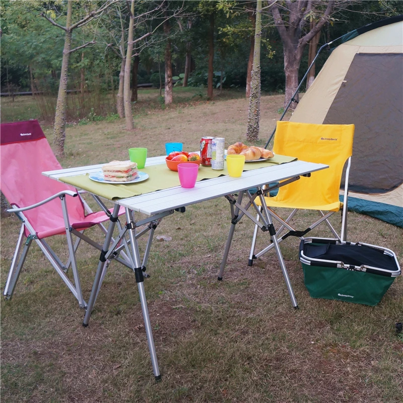 Hot Sale Portable Outdoor Travel Folding Aluminium Camp Suitcase Picnic Table