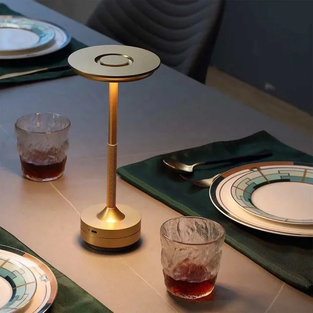 Modern Portable Aluminium Table Lamp Wireless and Dimmable Touch Control Cordless Restaurant Light with Battery Powered by Bed