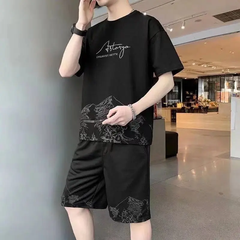 Men's T Shirt And Short Set Summer Short Sleeve Tops And Pants Suits Thin, crisp and breathable Casual Running Set Fashion