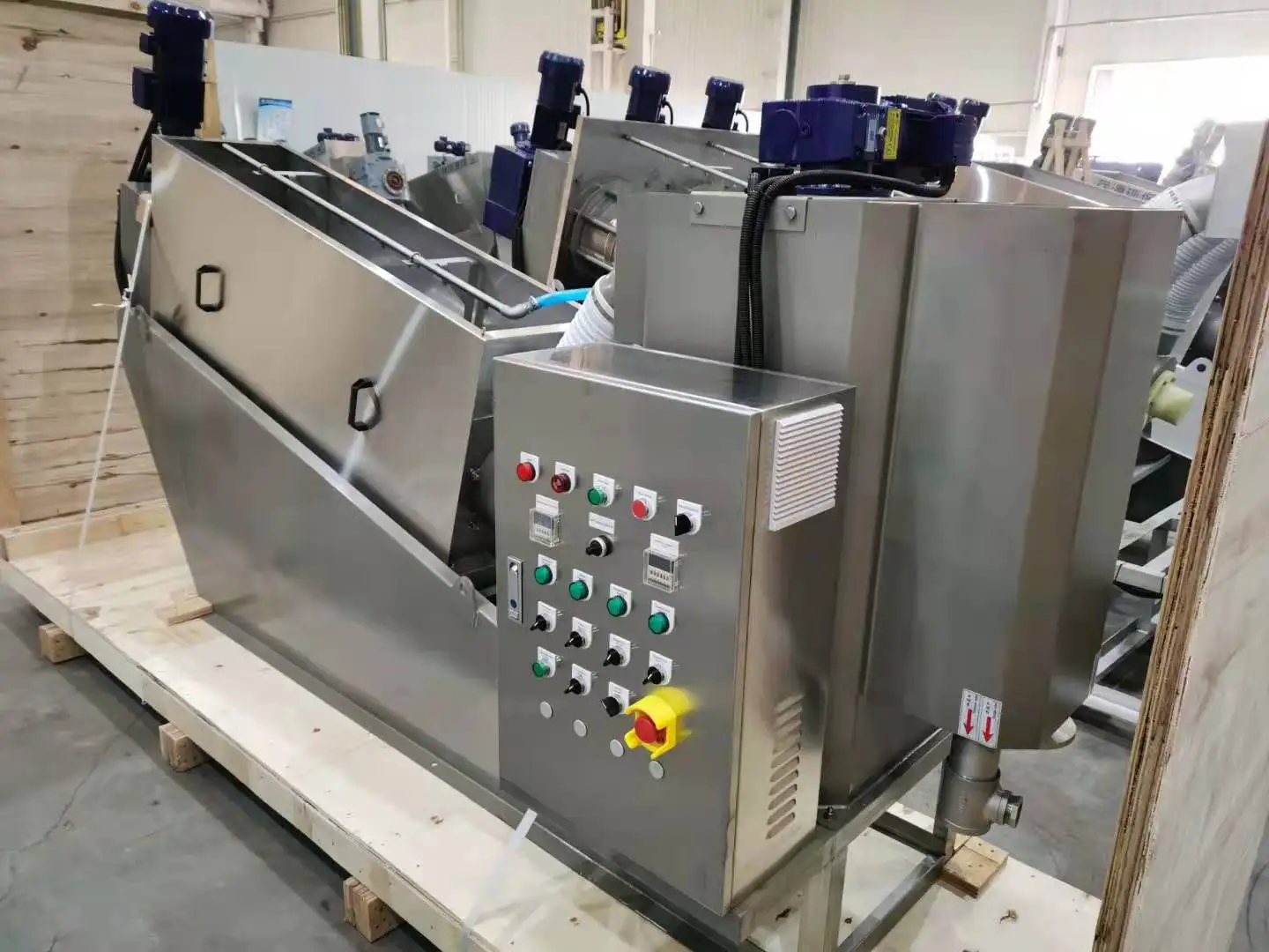 Легкое обслуживание, оборудование для обезвоживания осадка, винтовой пресс