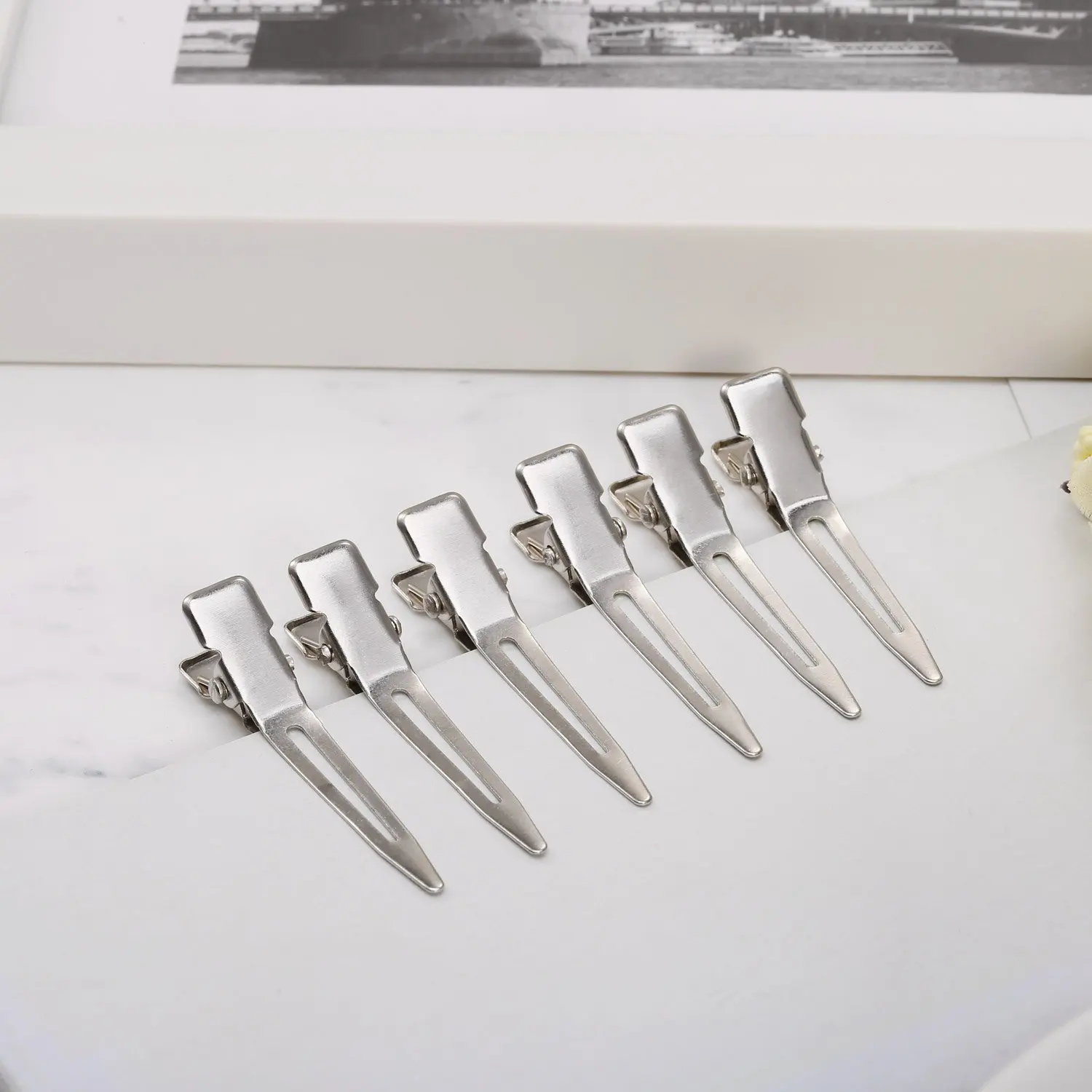 Дешевые бесплатные образцы заколок для волос для женщин, металлический зажим для волос с изгибом аллигатора