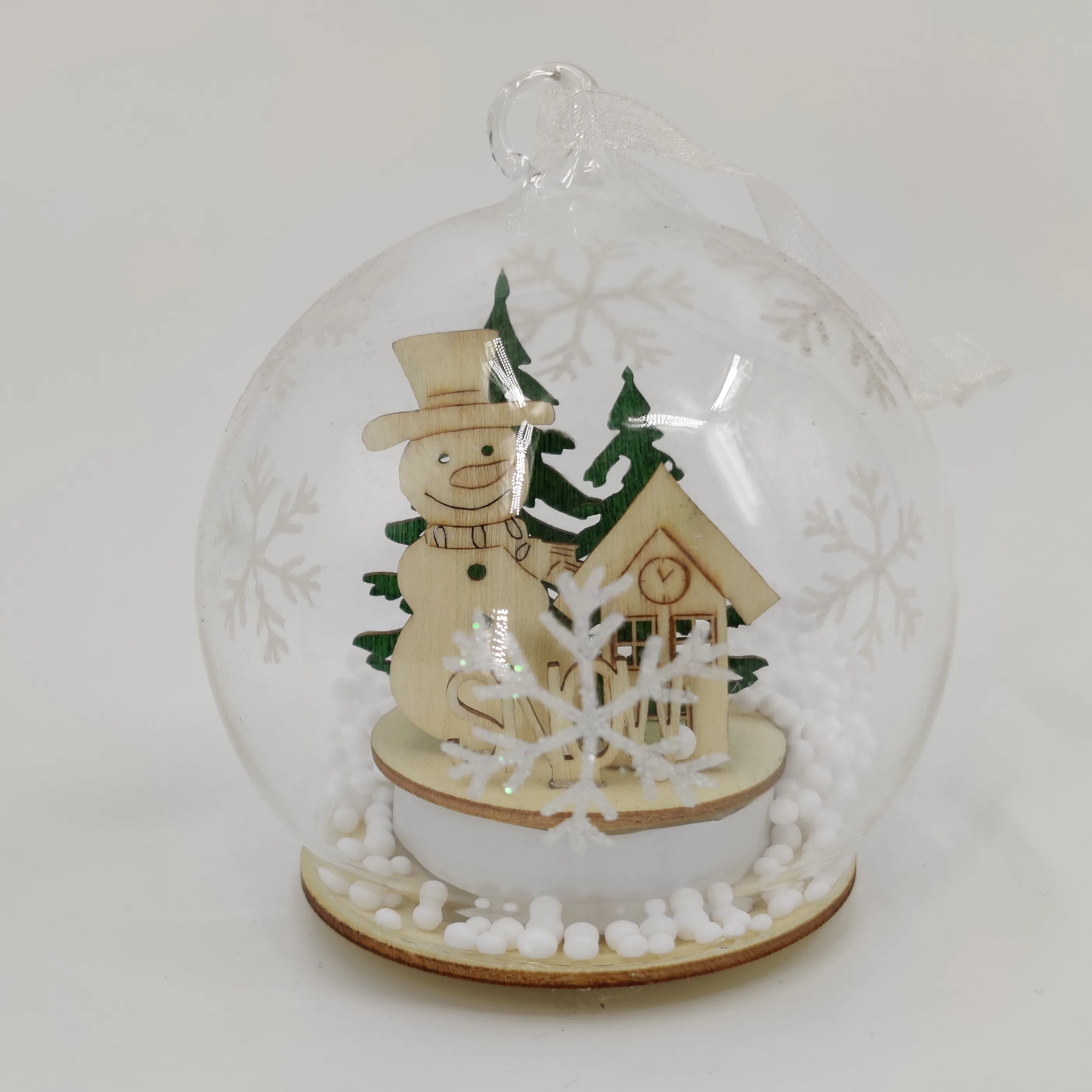 Personalized clear hanging glass Christmas ball ornaments crafts decoration ideas with snow house inside for sale factory